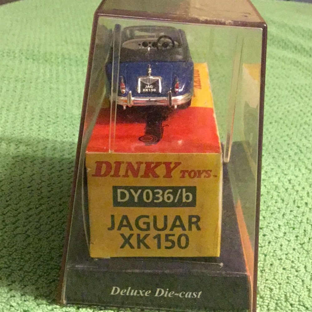 Used Vintage Jaguar XK150 Die-cast Model - Blue - Picture 2 of 5